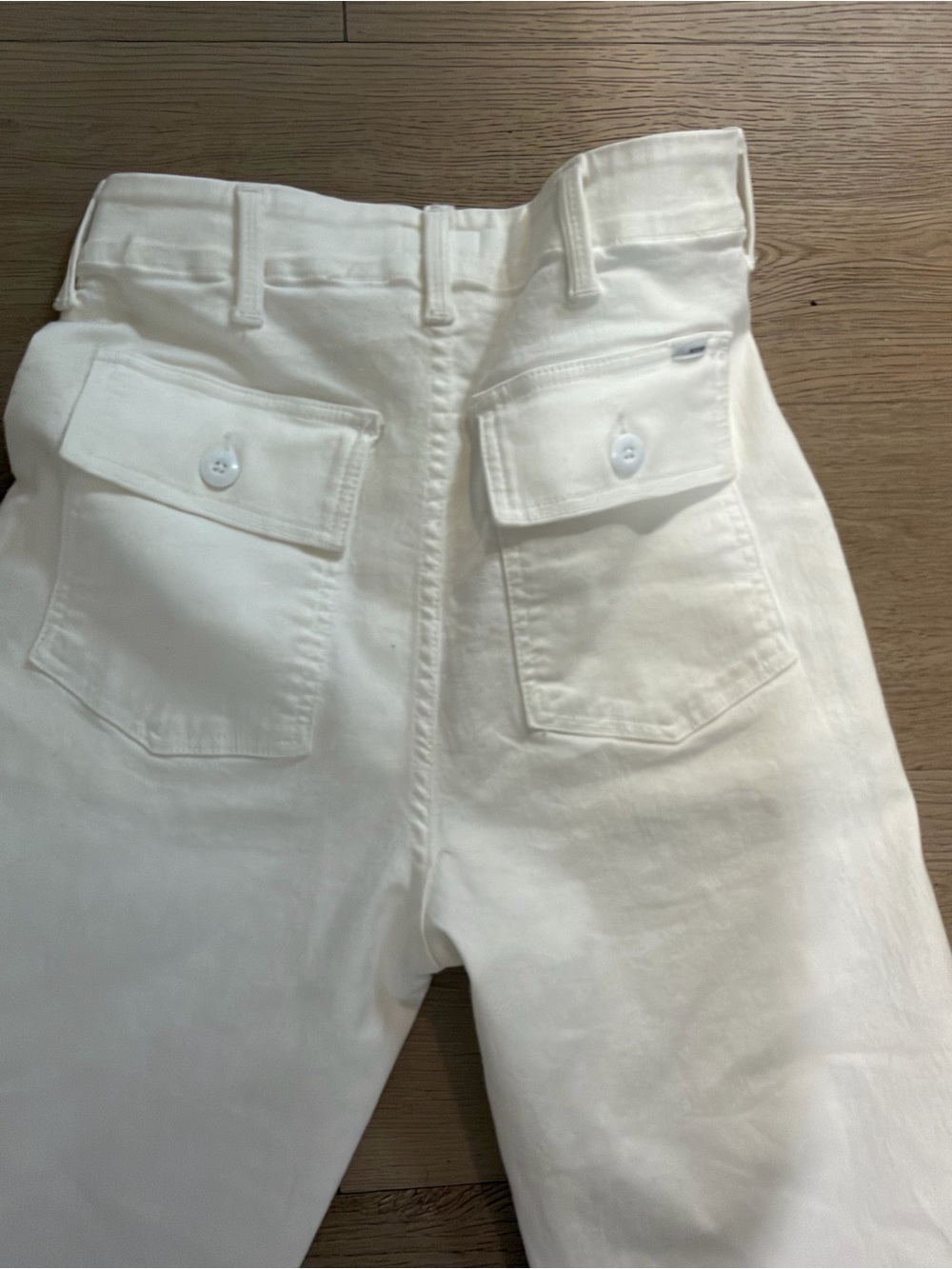 mother patch pocket private ankle fray white button fly 23(BUT FITS LIKE A 2!!) - Picture 3 of 7